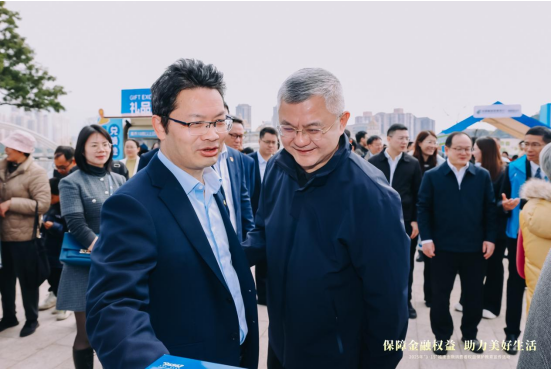 新华保险福建分公司积极参与“3?15”金融消费者权益保护教育宣传活动